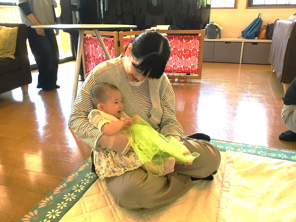抱っこでゆーらゆら